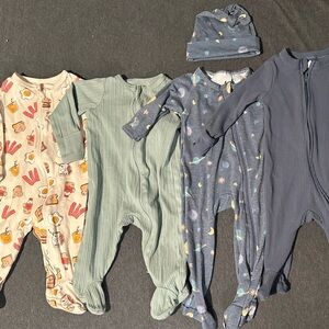 Wonder Nation Cream and Green Footies One Piece Set